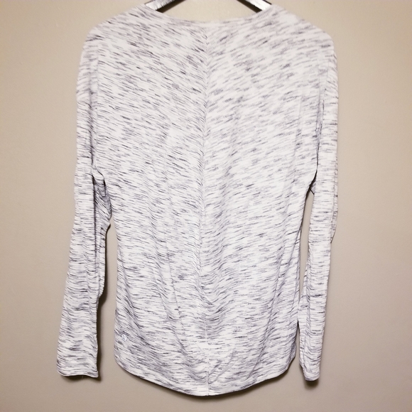 Lululemon Meant To Move Long Sleeve - Picture 5 of 11
